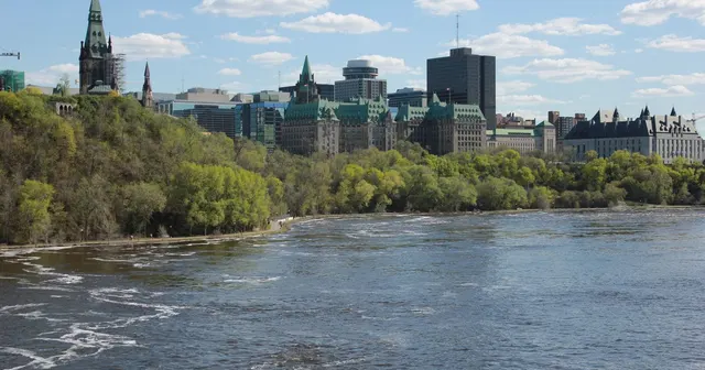 Ottawa Heat Pump Rebates: Federal $2B Program Offers Up to $10,000