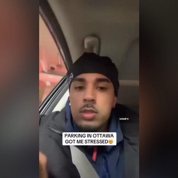 Ottawa Man Hit With $2,400 Parking Charge at CF Rideau Centre