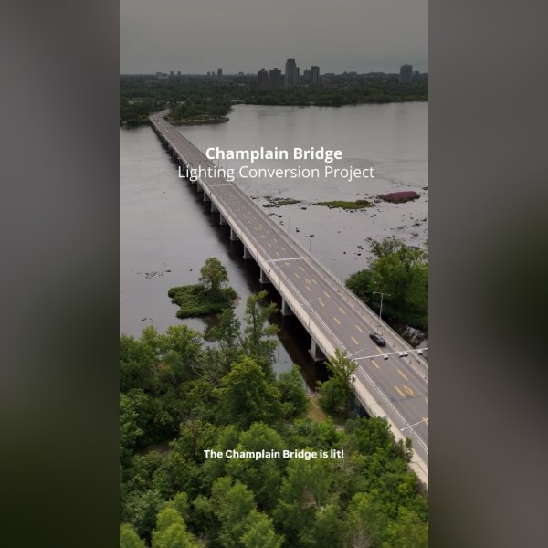 Champlain Bridge's New LED Lights Are Officially On in Ottawa